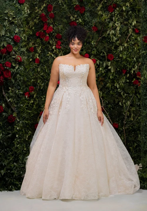 Plus Size Strapless Lace Ball Gown Wedding Dress